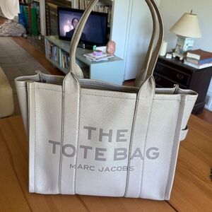 Marc Jacobs Large Tote Bag Cement